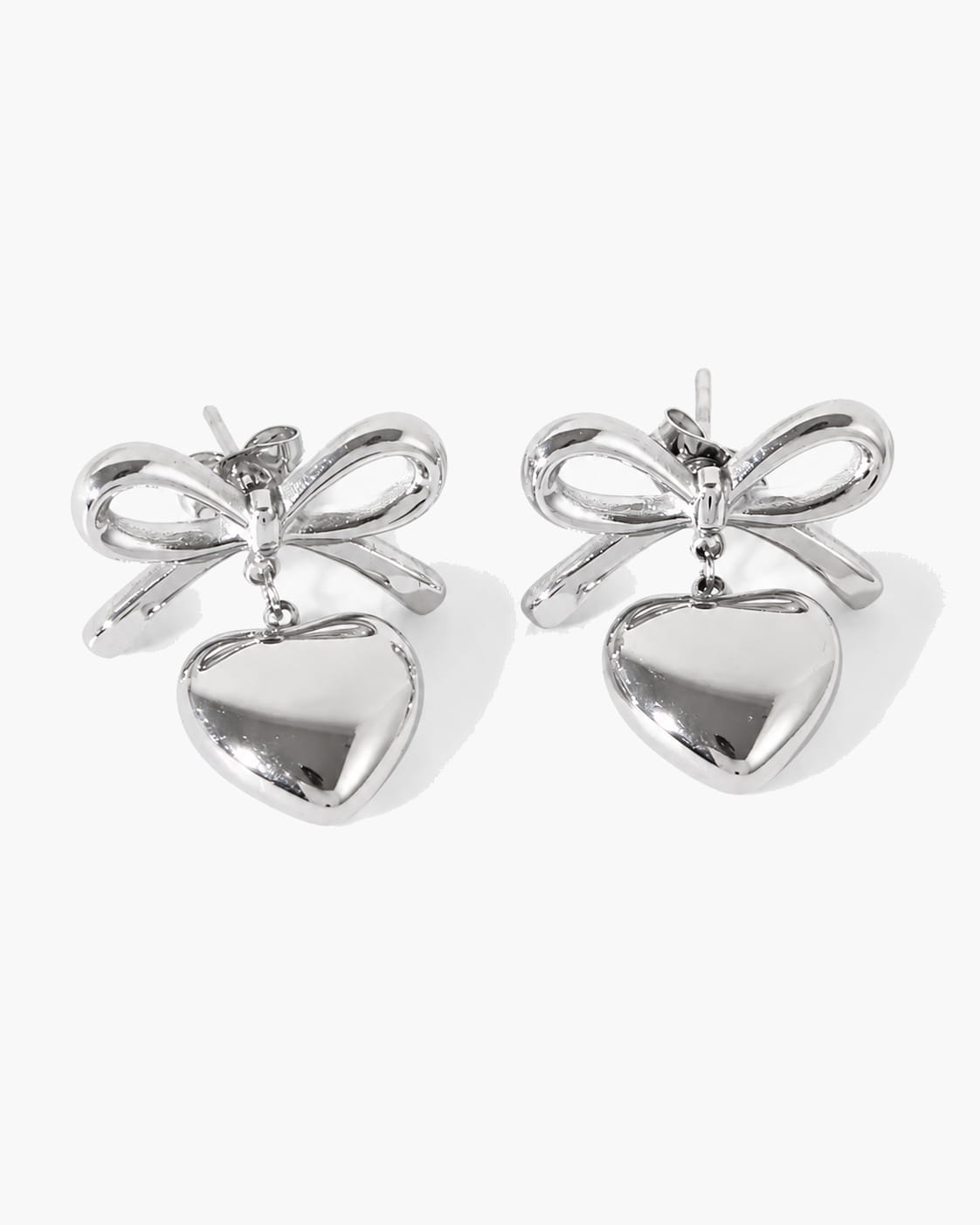 Amorette Bow Heart Earrings
