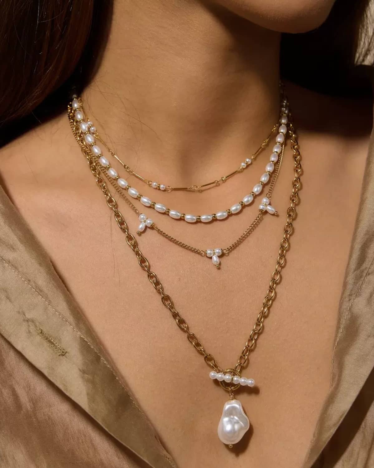 Baroque Pearl Toggle Necklace