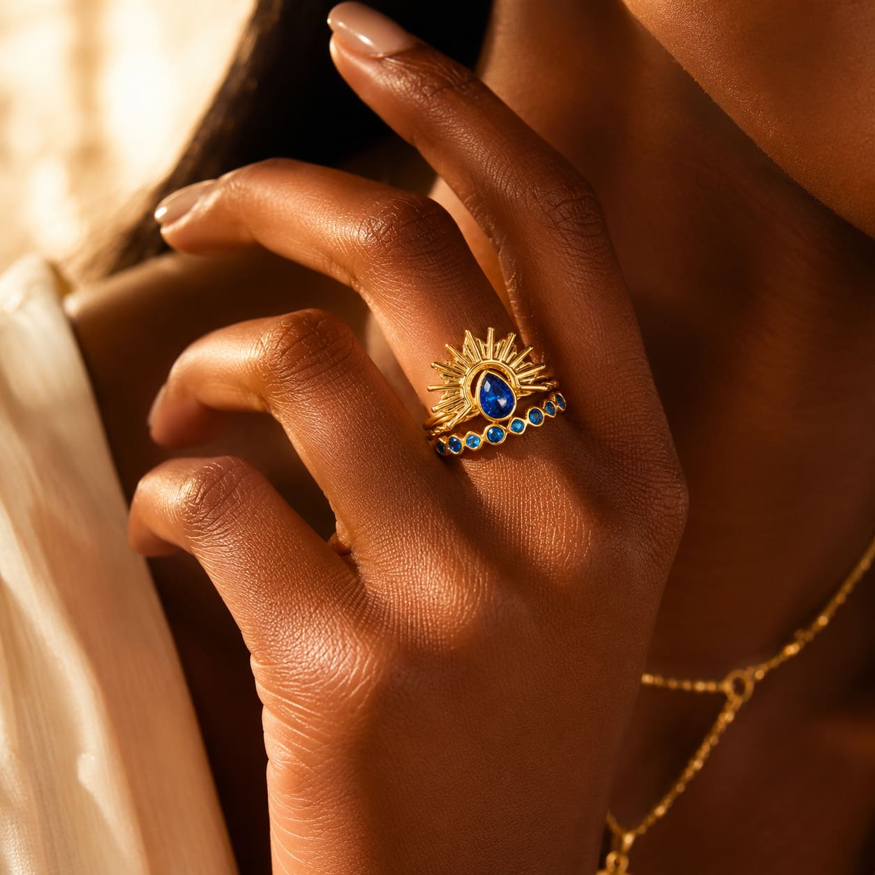 Solaris Crown Ring Set