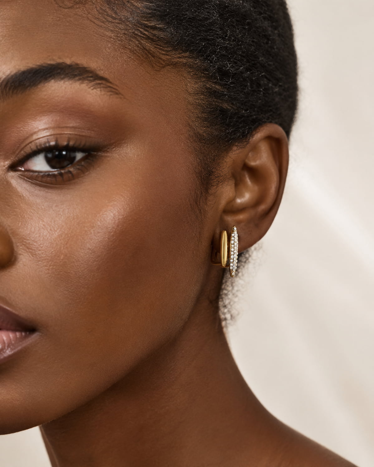 Double Oval Crystal Stud Earrings