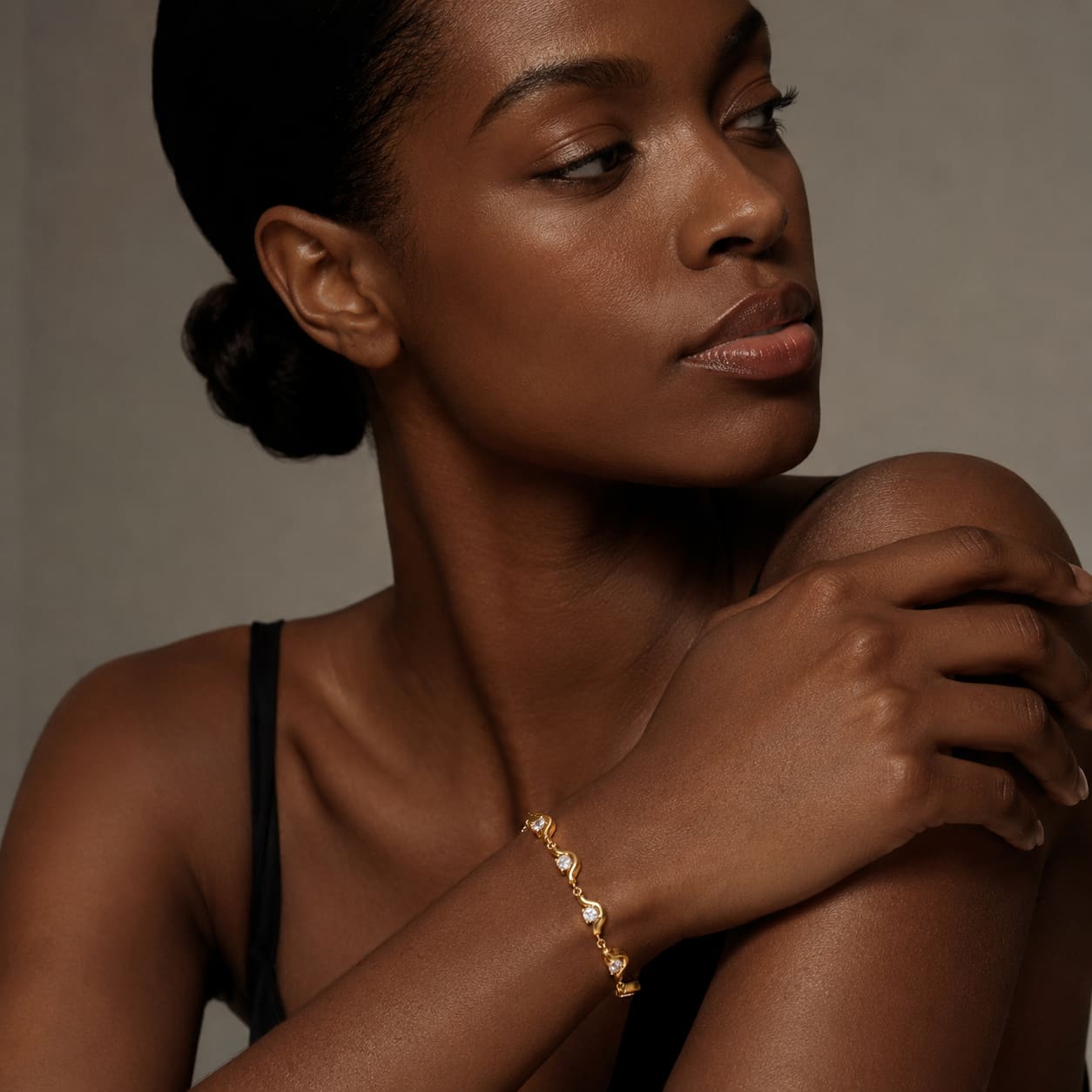 Aurelle Wave Crystal Bracelet