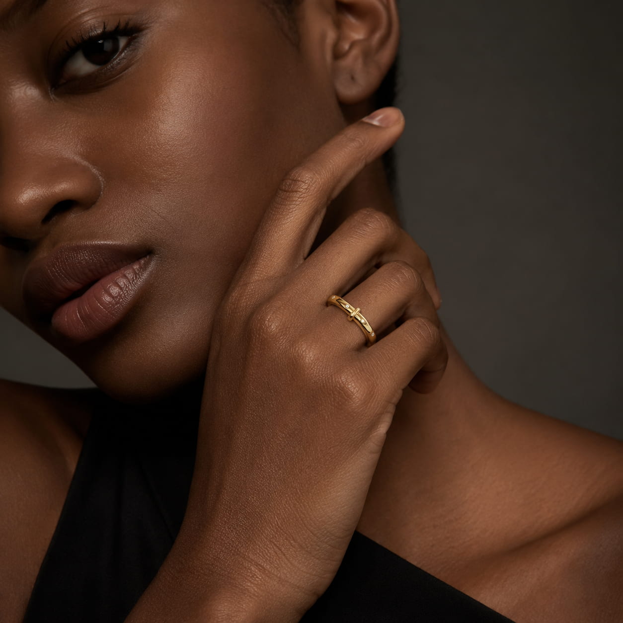 Liora Knot Ring