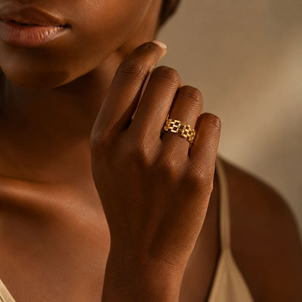 Aveline Link Ring
