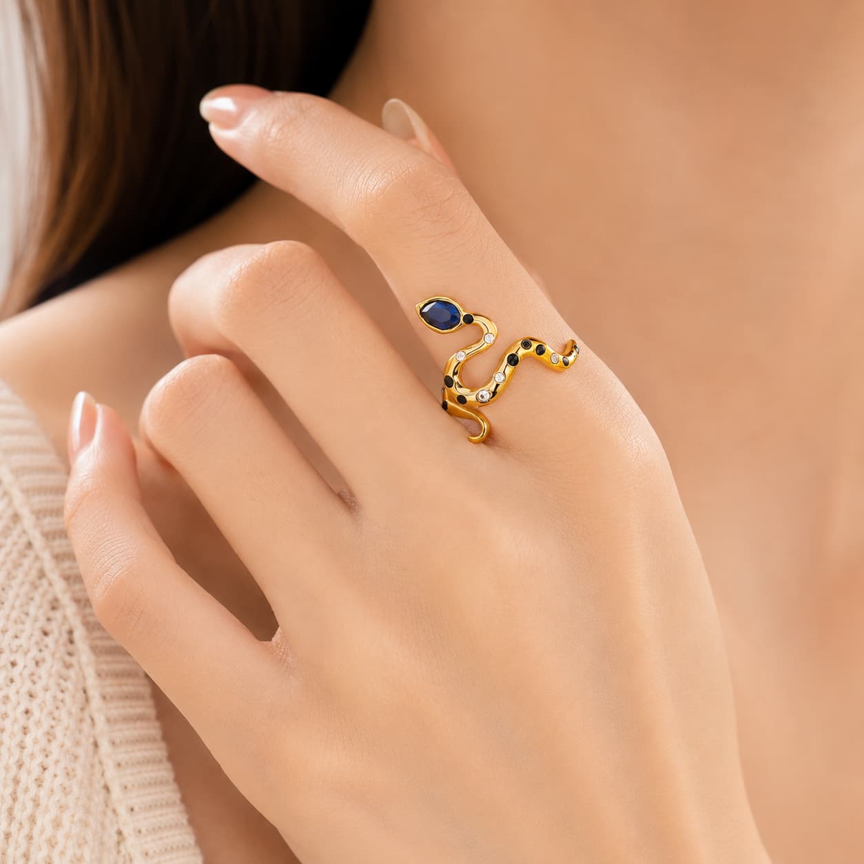 Serpent Sapphire Ring