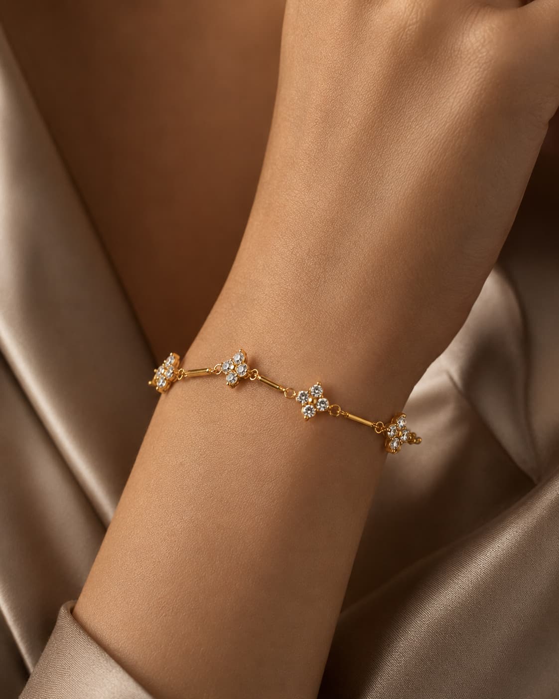 Golden Clover Bracelet