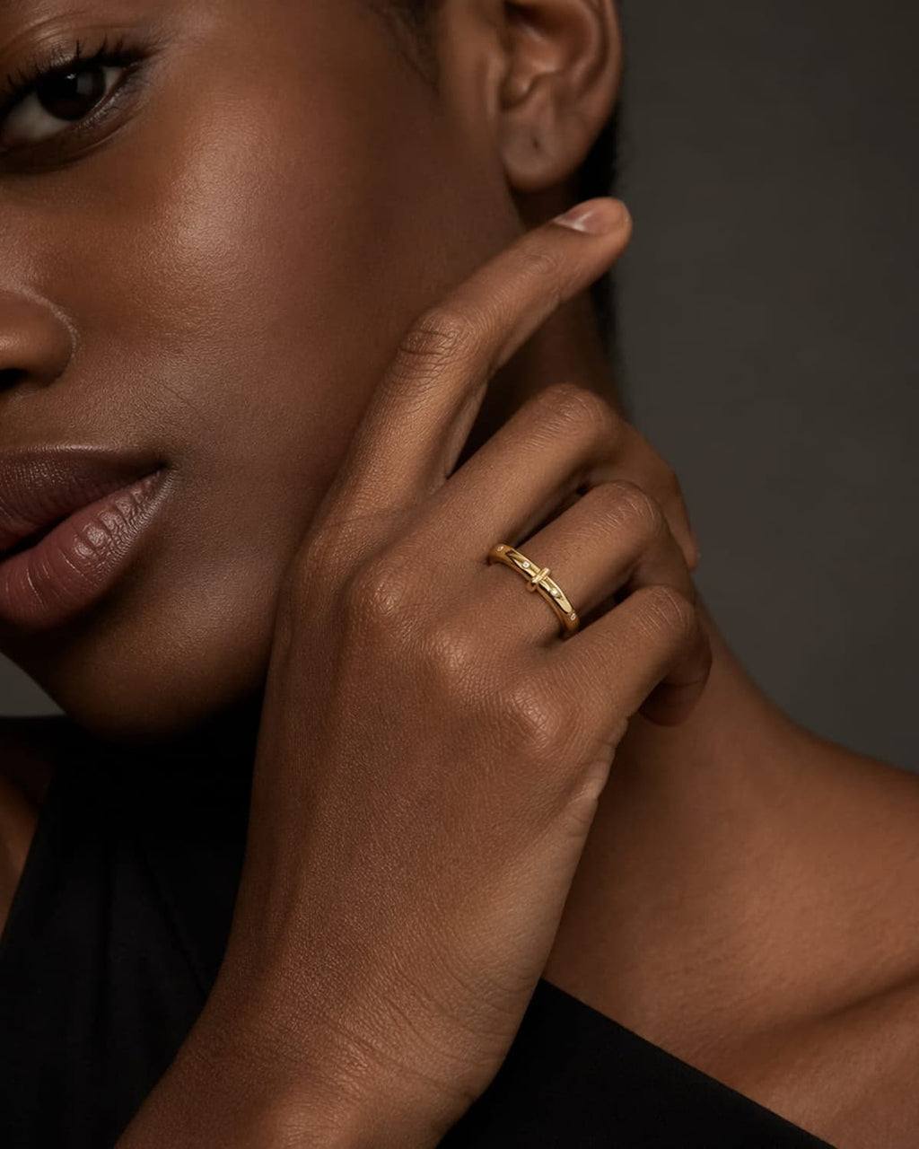 Liora Knot Ring