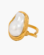 Luna Pearl Statement-Ring