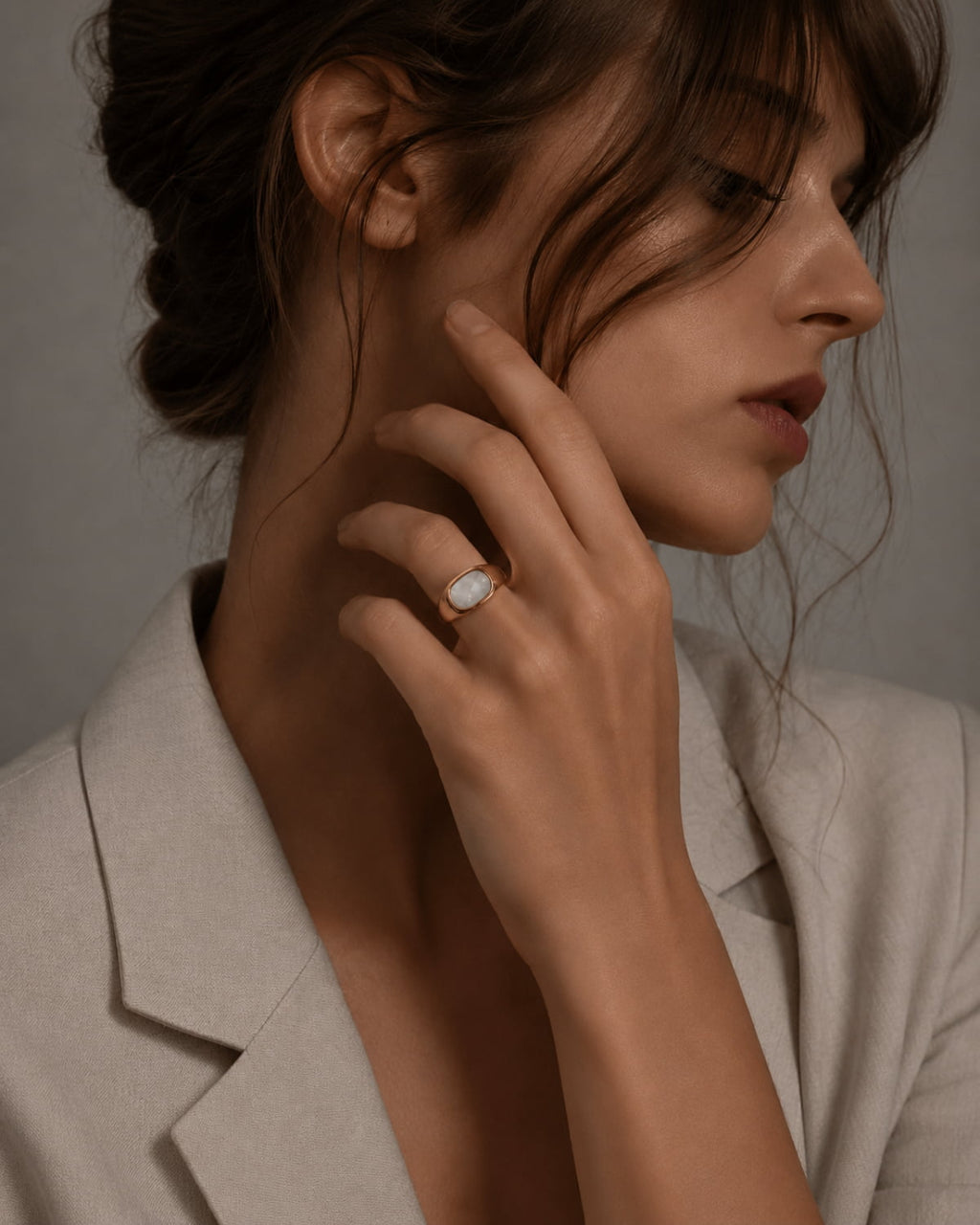Maris Signet Ring