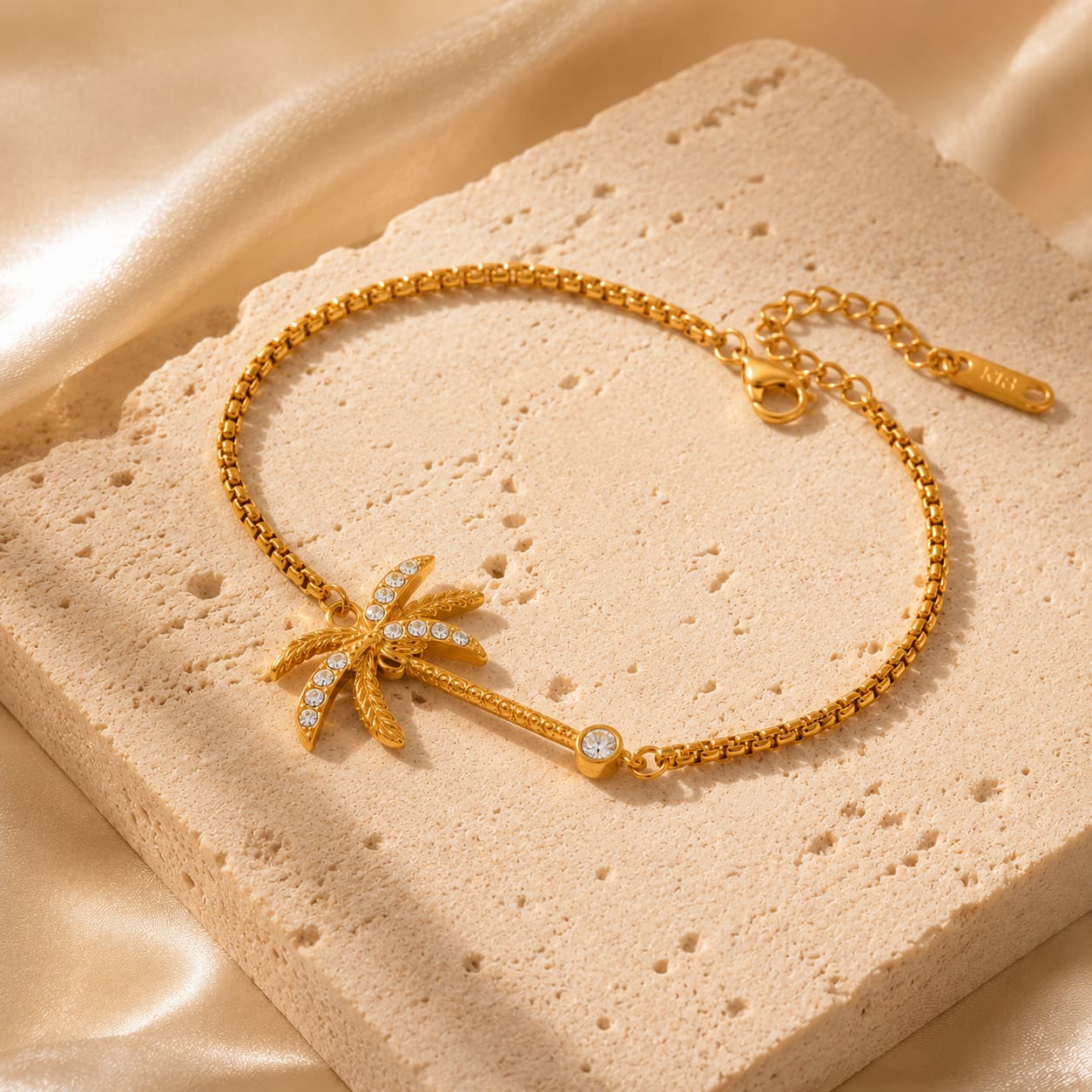 Palmora Breeze Bracelet